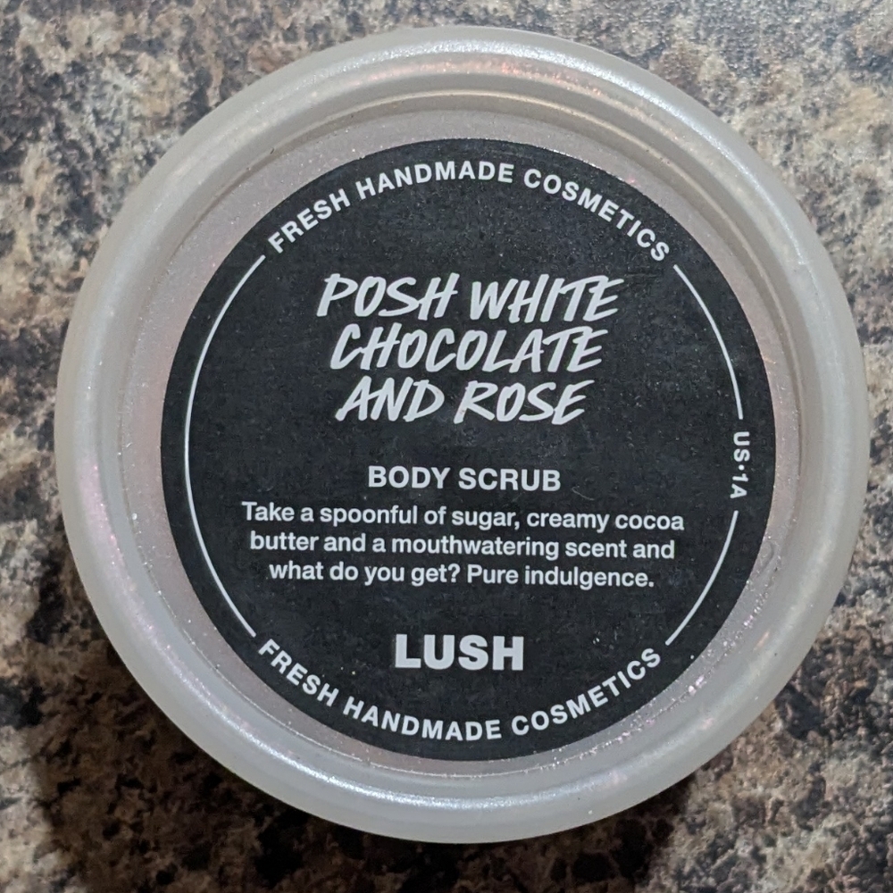 Lush Posh White Chocolate and Rose Body Scrub
